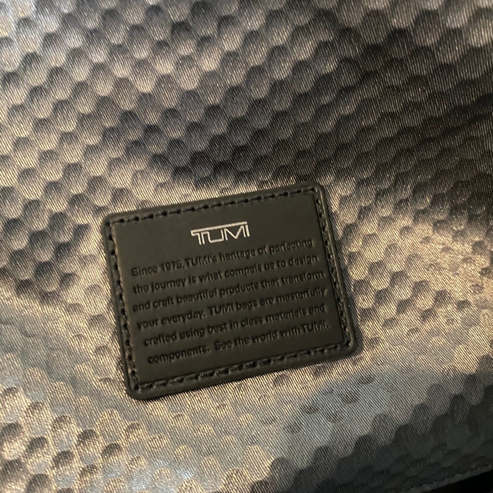 Tumi backpack - Picture 9 of 11